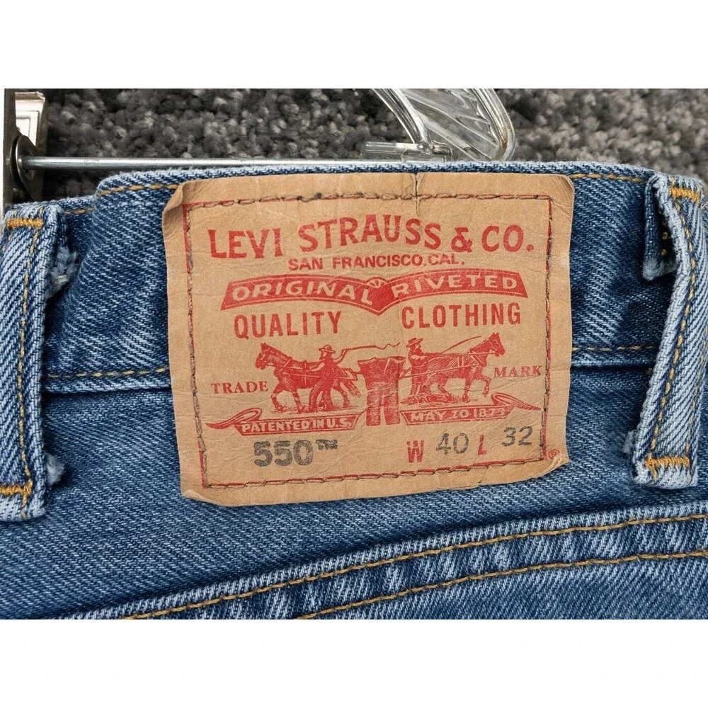 Levis 550 Jeans Men 40x32 Blue Relaxed Fit Tapered Distressed Denim Comfort